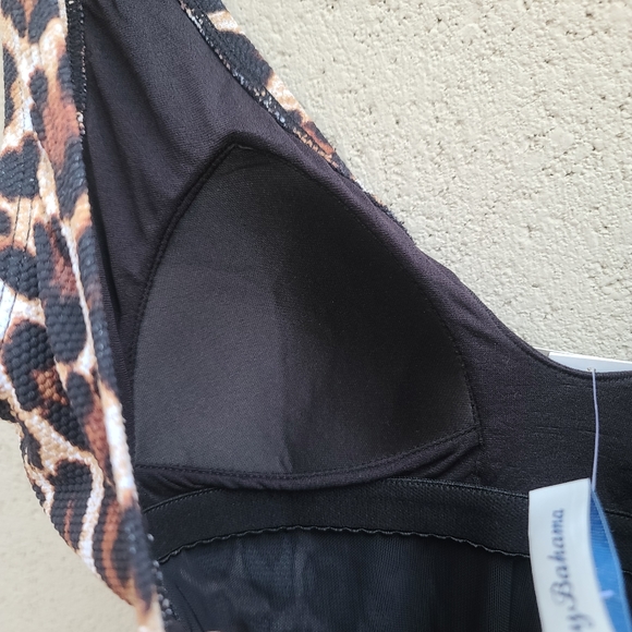 Tommy Bahama | Tropi-Cat Wrap Front One-Piece Swimsuit NEW Size 8 - Picture 7 of 8